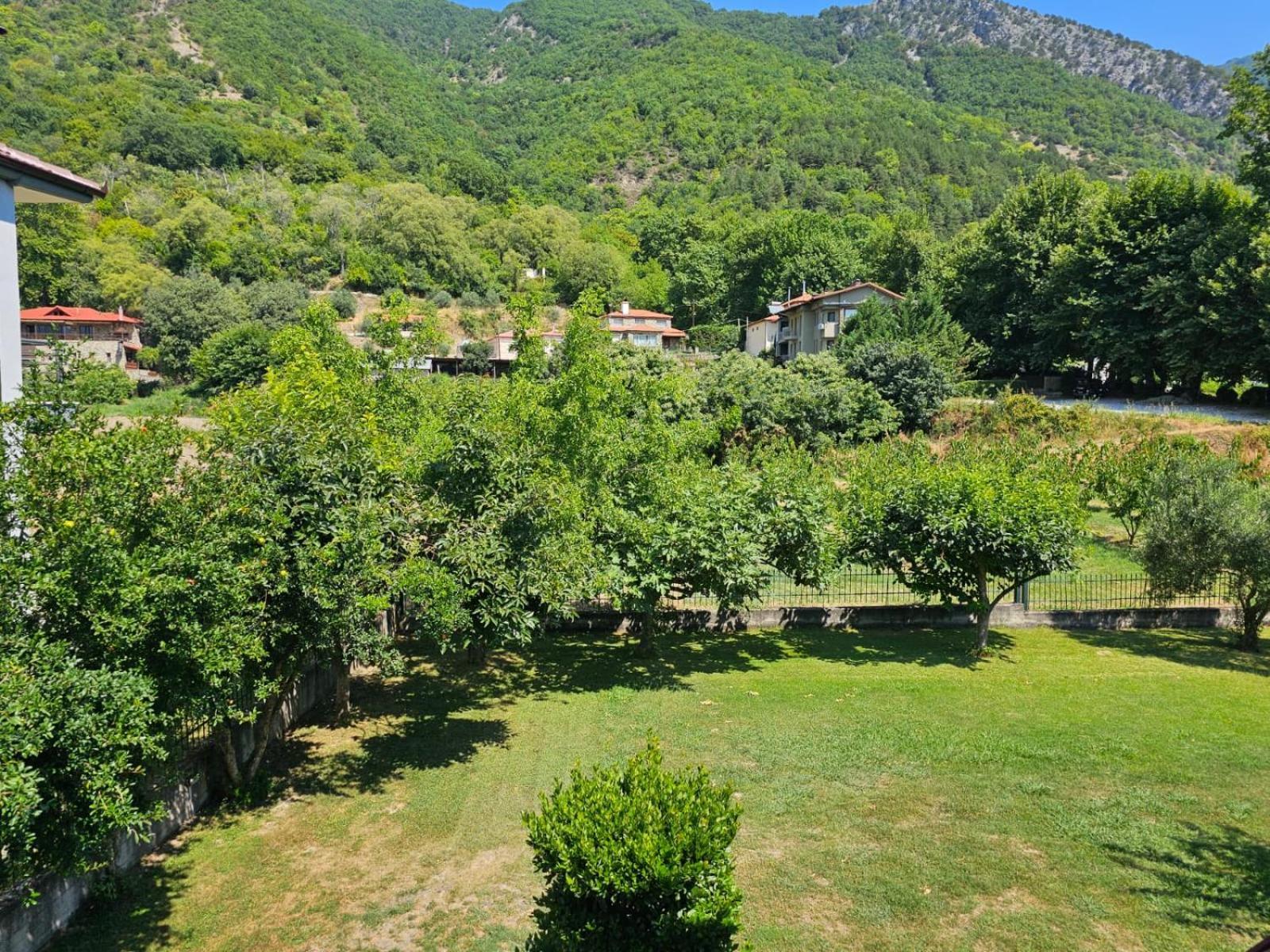 Hillside View Home Káto Loutrákion Esterno foto